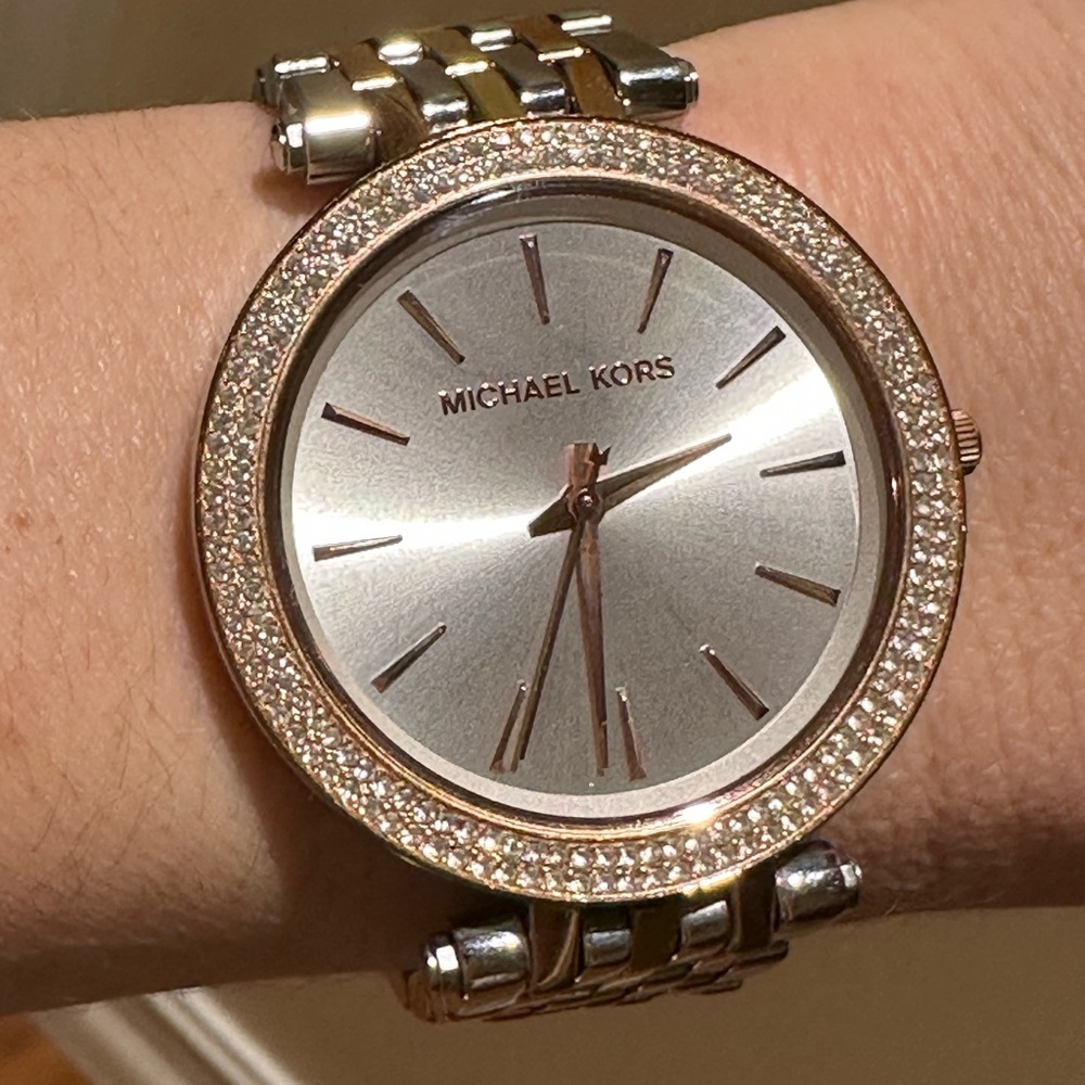 Michael Kors Darci tricolor 3 hand watch - EUC NEW BATTERY!